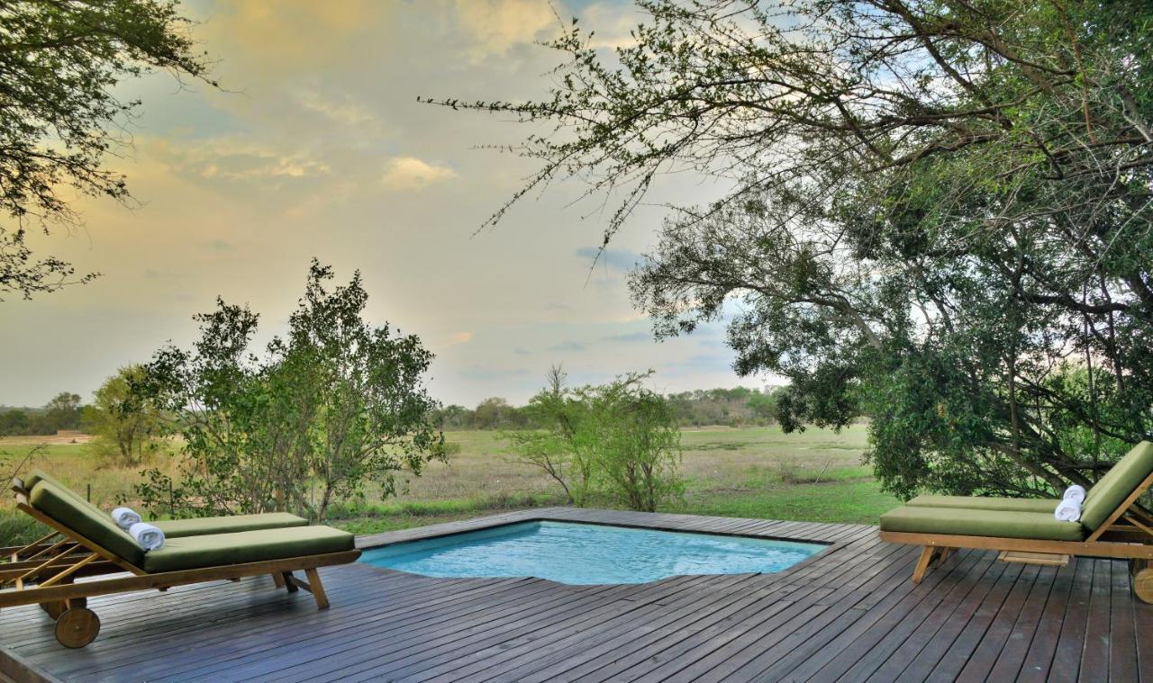 Rhino Walking Safaris Hotell Skukuza Exteriör bild